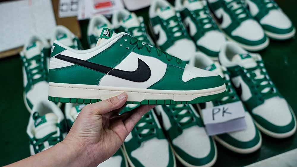 PK GOD Nike Dunk Low SE Lottery RETAIL MATERIALS READY TO SHIP